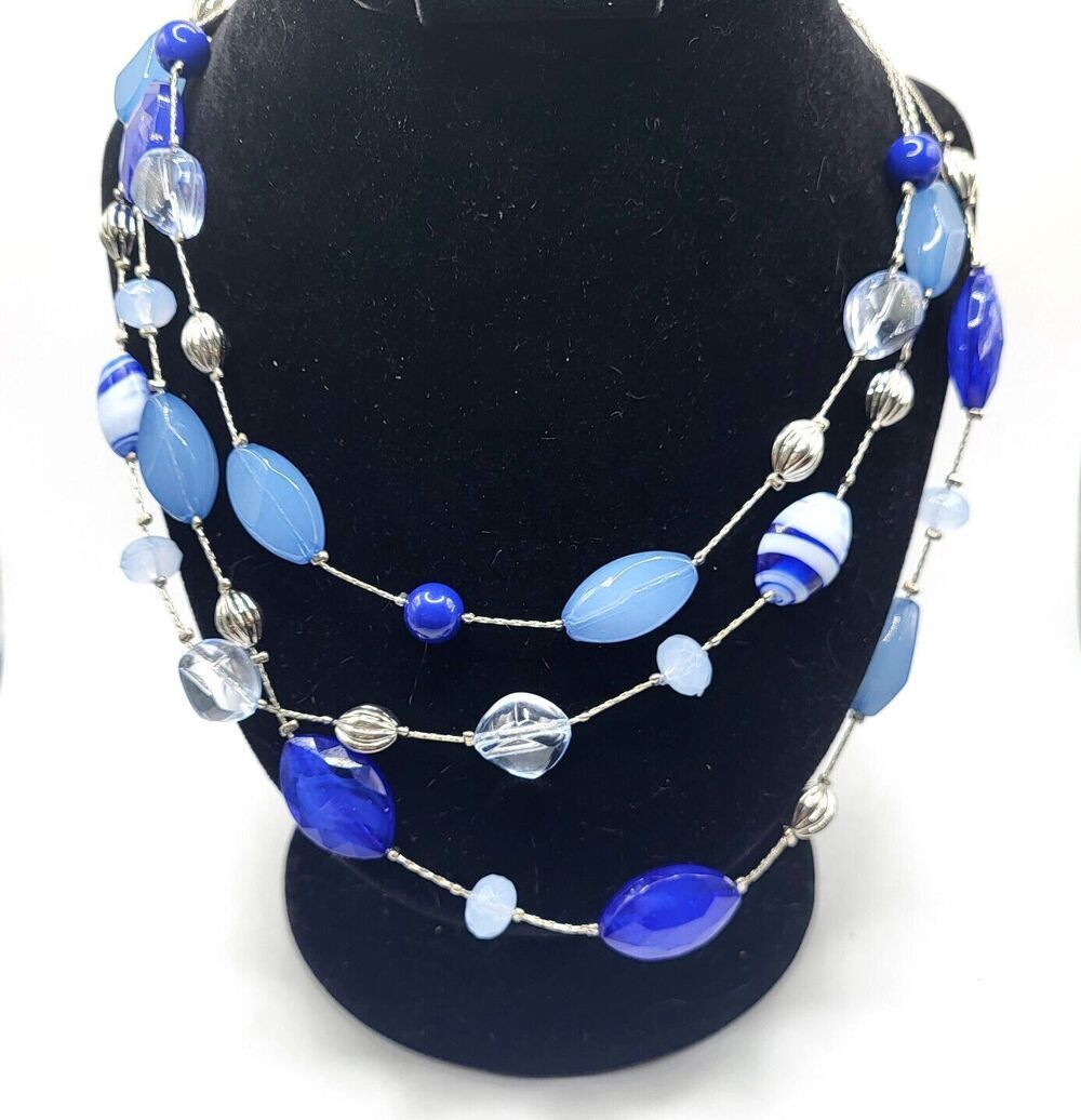 Avenue Triple Strand Beaded Floating Station Necklace 21 in